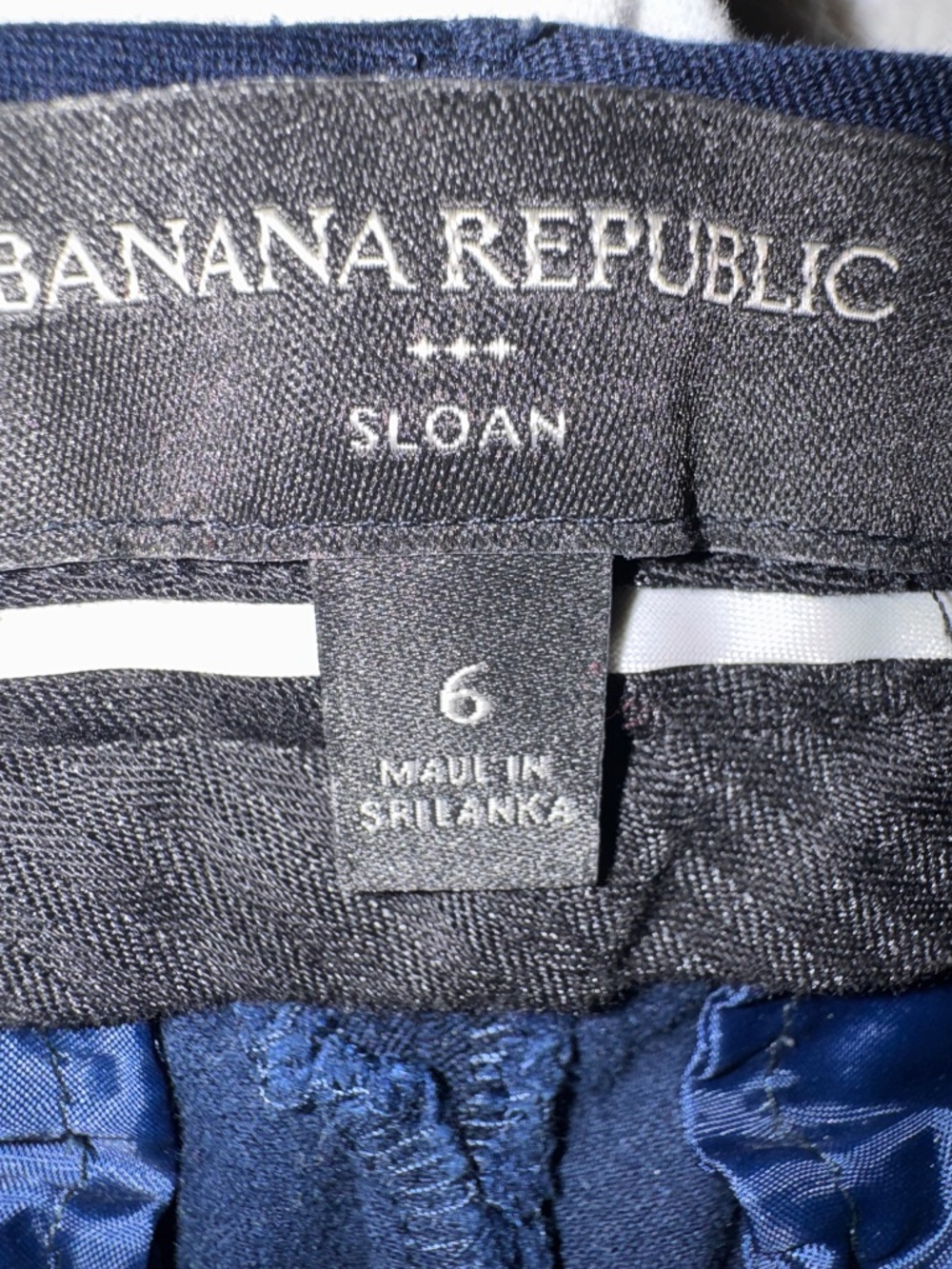 Banana Republic Navy Blue Dress Pants, Size 6 - Picture 3 of 3